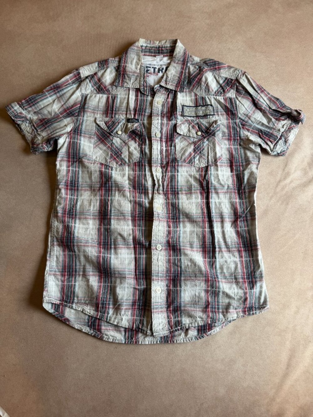 Petrol Industries Short Sleeve Button Up Shirt • size medium • Plaid
